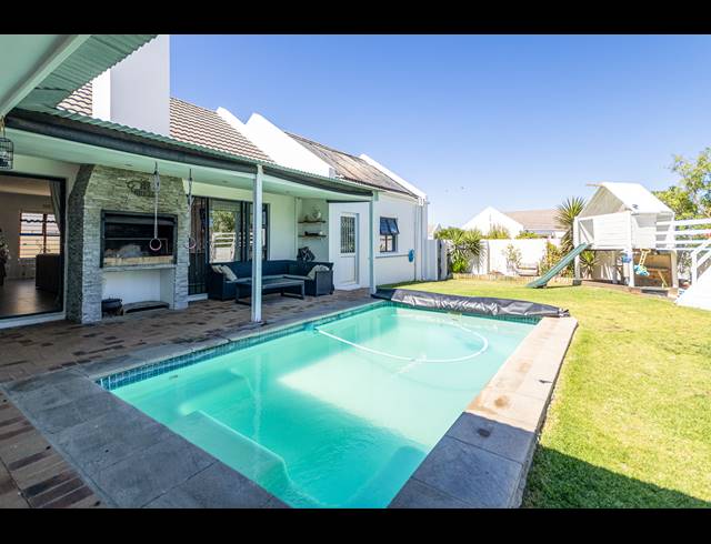 3 BEDROOM FREESTANDING SOLD IN SUNNINGDALE